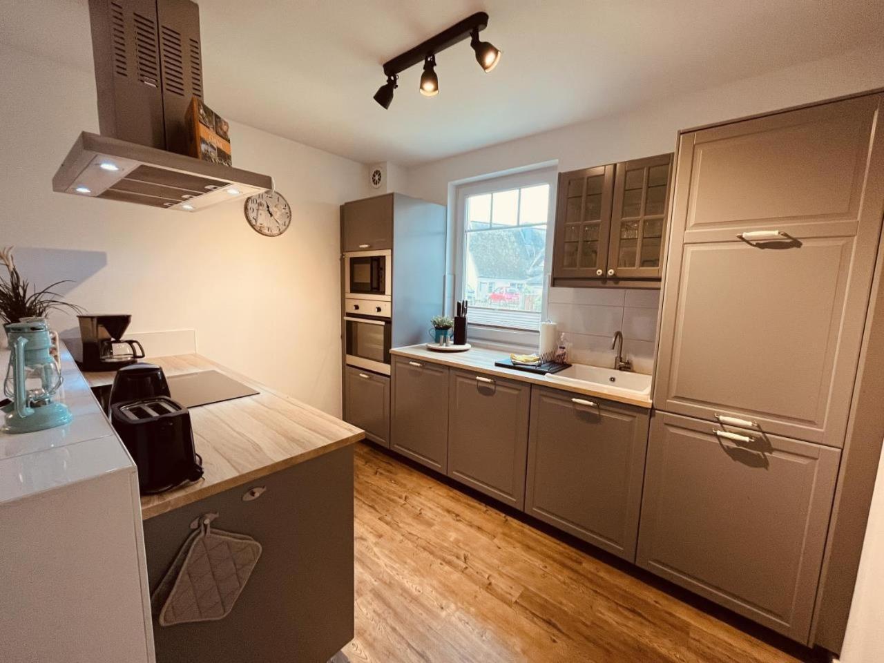 Ferienwohnung Van Der Holm Борн Екстериор снимка