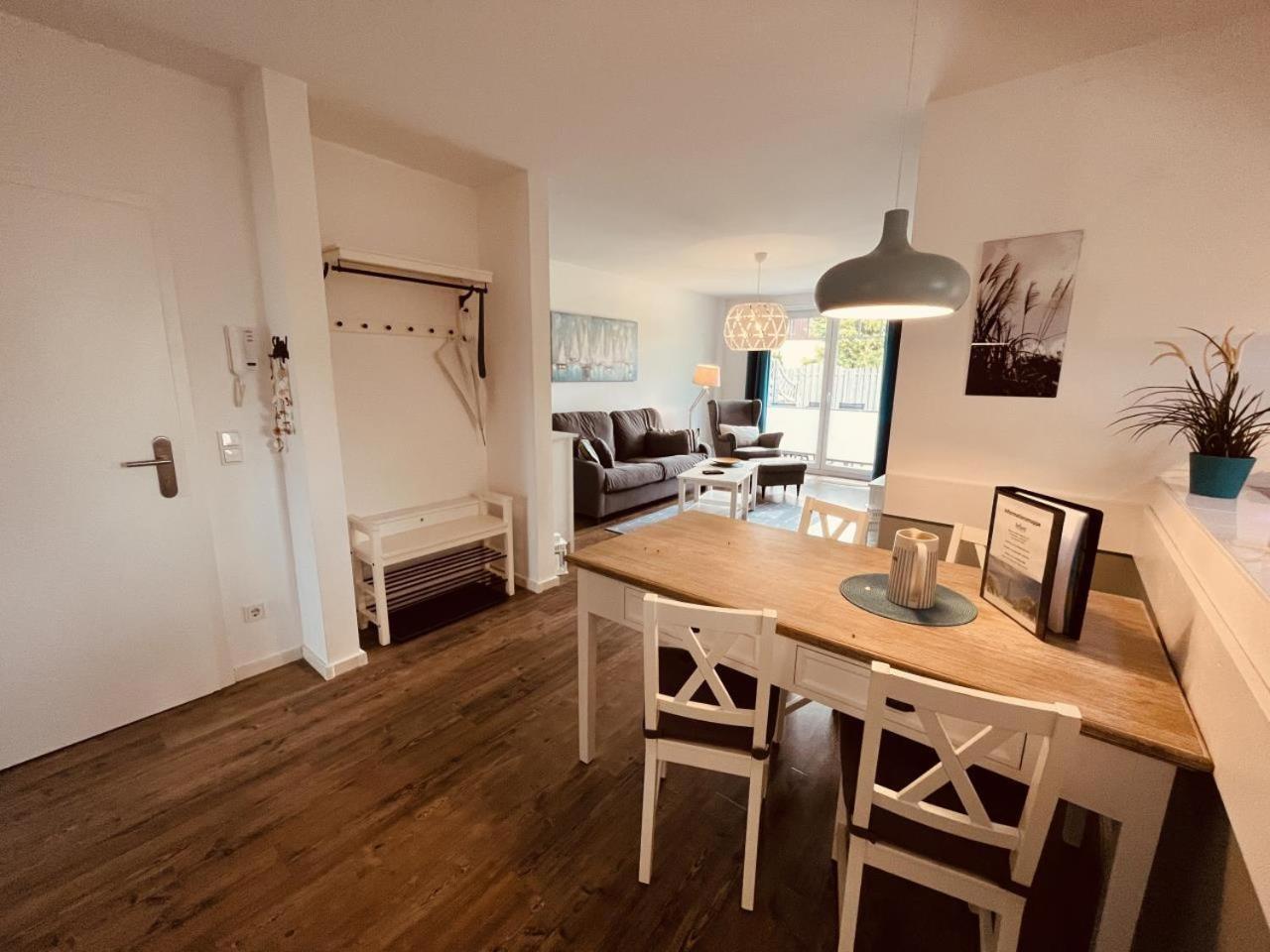 Ferienwohnung Van Der Holm Борн Екстериор снимка