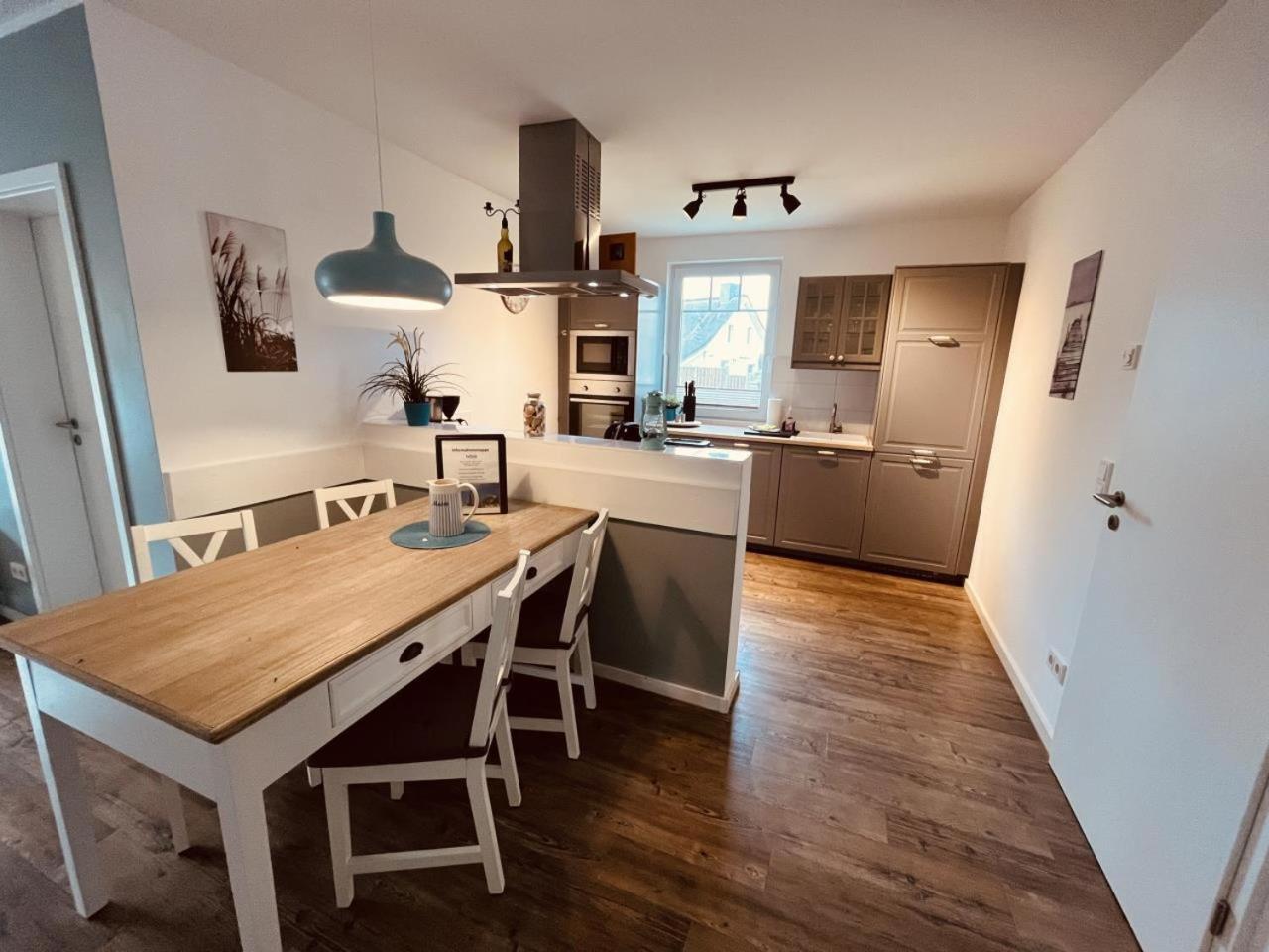 Ferienwohnung Van Der Holm Борн Екстериор снимка